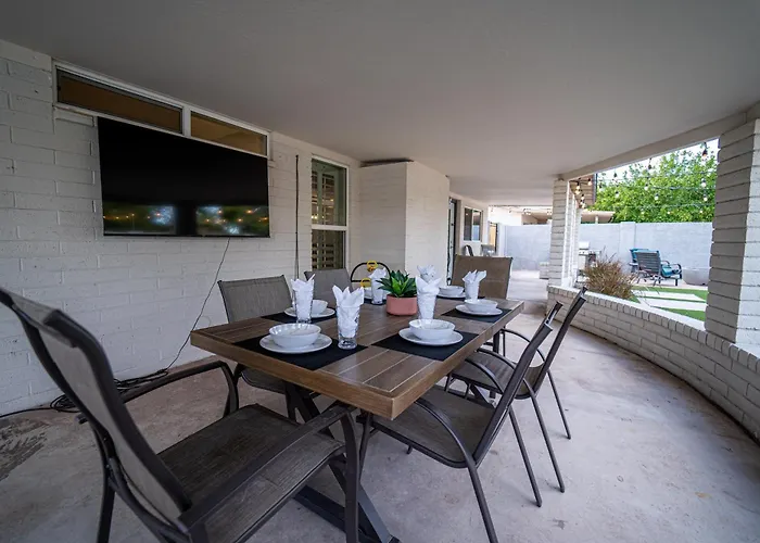 Holiday home Central Chandler *